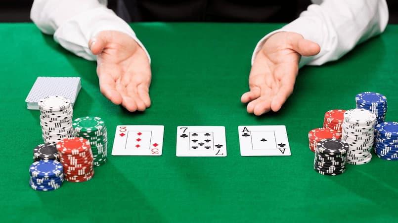 Những thuật ngữ chỉ cách chơi trong bài Poker